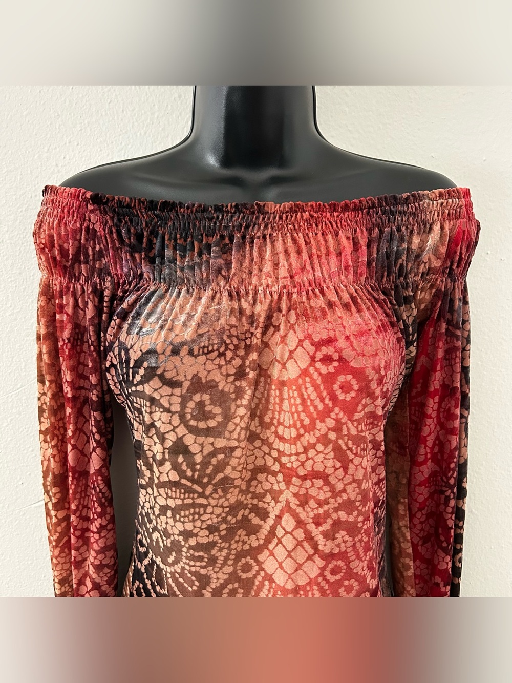 VTG Bebe Velvet Burnout Off The Shoulder Top Size S Made in France Boho Y2K 90s - Picture 2 of 9